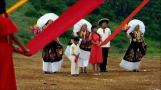 07 TRADICIONES TELEVISA Oaxaca La Guelaguetza [upl. by Seaton]