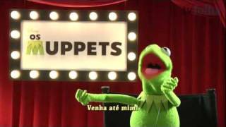 Barbara Gancia ensina sapo dos Muppets a falar português [upl. by Perusse]