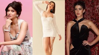 Shanaya Kapoors Stunning Fashion Moments  Glamorous Looks amp Style Tips [upl. by Pacian]