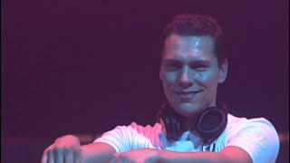 DJ Tiesto  Traffic DJ Montana Edit DVD Remux HD Tiesto in Concert  Arnhem Gelredome 2004 [upl. by Anen]