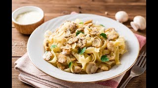 Pasta al sugo di funghi e salsiccia buonissima [upl. by Norvol]