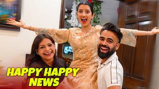 Neetu ko Kande par Utha Liya Khushi ke Maare 🥹 HAPPY HAPPY News [upl. by Assylem]