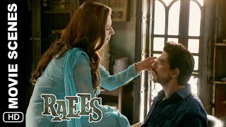 Battery Salla  Raees  Movie Scene  Shah Rukh Khan Mahira Khan [upl. by Eisele802]