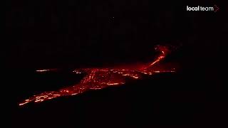 LIVE Etna live leruzione del 4 luglio Colata lavica verso sudovest diretta video [upl. by Nallij]