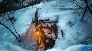 1 YEAR IN A CAVE ALONE  THE BEST SHELTER FOR SURVIVAL WITH A STOVE IN FROSTY WEATHER [upl. by Eugine]