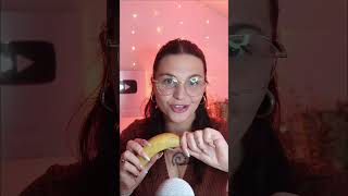 Comment manger une banane en ASMR asmr [upl. by Yarb]