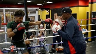 Shawn Porter has gotten faster Shows improved hand speed amp combinations on the mitts [upl. by Keith]