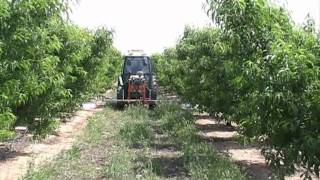 barra herbicida interfilas talleres corbins [upl. by Nonnad]