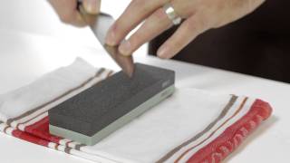 How to use a Whetstone [upl. by Isabella]