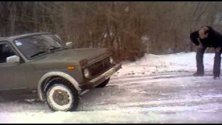 Land Rover Freelander VS Niva mp4 [upl. by Marjorie]