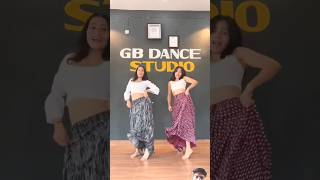 aaja nachle nachle mere yaar tu nachle dance youtubeshorts nachle dancemoves dancechoreography [upl. by Zacherie]