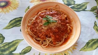 Sos po bolońsku  Ragù alla bolognese  Przepis włoski  Kuchnia włoska [upl. by Nesiaj]