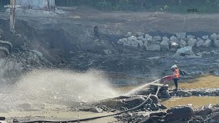 20000 pounds of coal tar removed from Congaree River [upl. by Patterson]