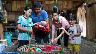 New Baby Cradle Transporting Firewood with Spring Water  Family Farm [upl. by Alvinia318]