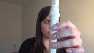 How to Play quotHot Cross Bunsquot  Recorder Karate White Belt [upl. by Burkhart]