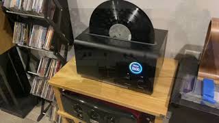 Record Cleaner Shootout Degritter Vs ClearAudio Double Matrix [upl. by Eibob643]