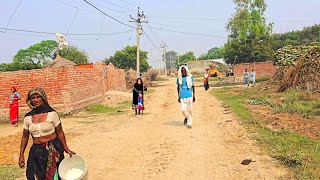 How Do Villagers Do Their Work In UP India  How Difficult Is The Life Of The Poor In India [upl. by Enajharas]