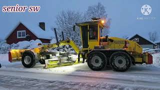 kirunaveekmasFG2428Winter Ep14 Väghyvling med veekmas och volvo L70 senior sw [upl. by Naegem175]