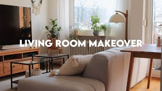 Cozy Living Room Makeover  diy rentalfriendly board and batten [upl. by Fowler]