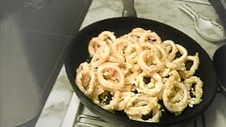 HOT amp CRISPY CALAMARES [upl. by Zephan]