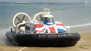 Isle of Wight Hovercraft from Portsmouth to Ryde Isle of Wight [upl. by Margreta]