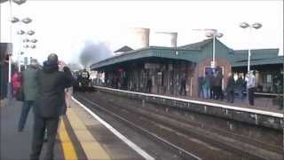 6024 King Edward I pelts through Didcot Parkway on the Bristolian Twice [upl. by Seppala]