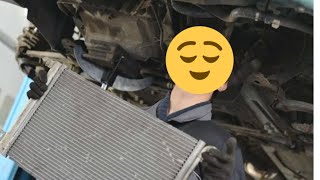 remplacer un radiateur de refroidissement moteur diesel  Renault Kangoo 2 [upl. by Etnaik137]