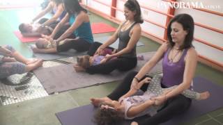 Los beneficios del yoga prenatal [upl. by Odlaw992]