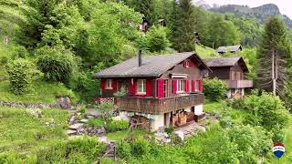 Ferienhaus in Luchsingen  REMAX Immobilien Glarus  Jürg Grünenfelder [upl. by Tom]