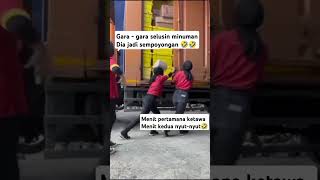 Gara  gara selusin minuman funnyvideo [upl. by Neetsirk]