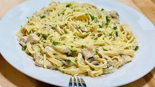 LA RECETTE ITALIENNE DES FETTUCCINE ALFREDO 🇮🇹🍝 AU POULET ET CHAMPIGNONS Deli Cuisine [upl. by Hoffarth]