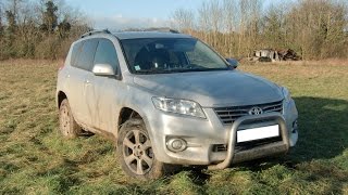 Toyota rav4 off road sur terrain gras [upl. by Lipman493]