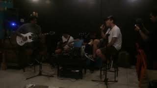 UNEXPECTED JAMMING SESSION Parokya Ni Edgar PARA SAYO parokyaniedgar opm jamming throwback [upl. by Halyahs157]