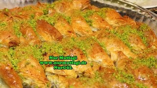 ŞÖBIYET BAKLAVA tarifi  ev yapimi elde açma söbiyet baklavasi nasil yapilir [upl. by Nashom]