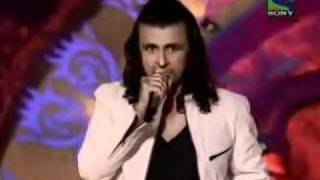 Tees Maar Khan LIVE by SONU NIGAM On Comedy Circusflv [upl. by Epner]