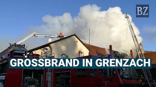 Gasthaus Löwen in Grenzach steht in Flammen [upl. by Alyahc]