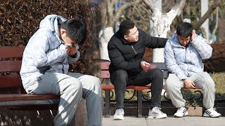 Mentally Disabled Boy Cries over His Parents Getting Divorce  Social Experiment 低智男生因父母离婚而自责，路人暖心安慰 [upl. by Harwin]