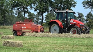 Kleine balen hooi persen met Massey Ferguson 5713 S Dyna4 en Welger AP 630 2020 [upl. by Bowra]