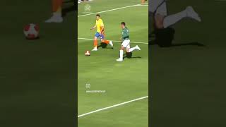 Increíble lo que falló el Delantero Colombiano cosasdefutbol viralvideo humor [upl. by Gray203]