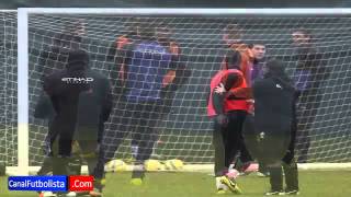 pelea balotelli vs mancini en el entrenamiento [upl. by Atiuqrahs]