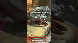 ROLEX making Uganda Street Food short uganda rolex ugandanewsupdates [upl. by Meakem]