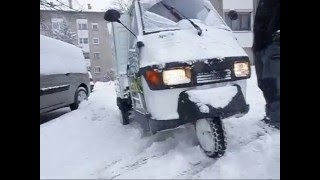 Piaggio Ape 50 in the snow [upl. by Emmey]