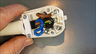 How to attach a perilex plug at a inductioncooker [upl. by Zobe]