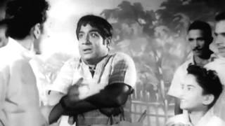 Sivaji Ganesan Visits AVM Studio  Raman Ethanai Ramanadi Comedy Scene [upl. by Karlee]