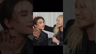 Hyunjin Versace Prince Global Ambassador Hyunjin and Donatella reunited hyunjinxversace [upl. by Towroy]