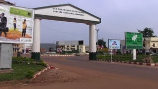 Centrafrique les rebelles Séléka aux portes de Bangui [upl. by Sylram]