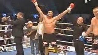 Badr Hari versus Semmy Schilt  Its Showtime in the Amsterdam Arena 2009 Michael Schiavello Comment [upl. by Hardej600]