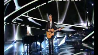 Luca Madonia e Battiato  Lalieno  Sanremo 2011 [upl. by Nitsirt494]