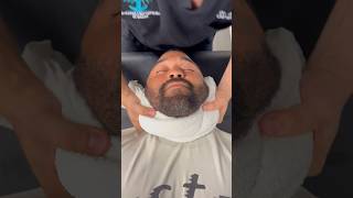 Professional baseball athlete Dodgers Matt Kemp gets entire spine cracked ￼ [upl. by Haonam756]