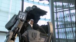 Japanese company makes reallife Gundamstyle robot [upl. by Immat]